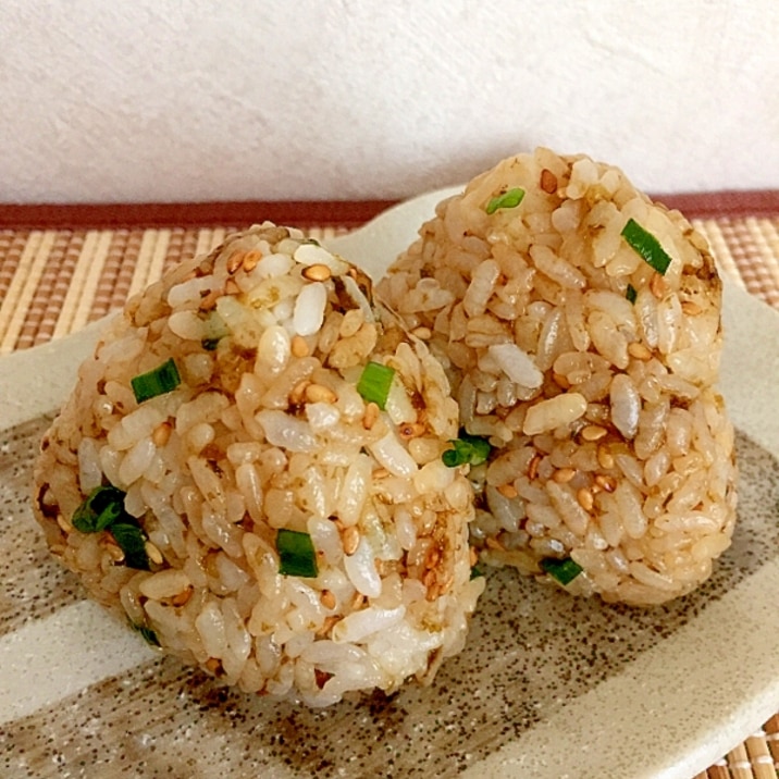 バターがいいね！海苔の佃煮のおにぎり♪